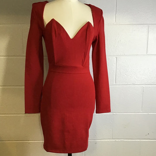Triangle Body Fit Red Dress