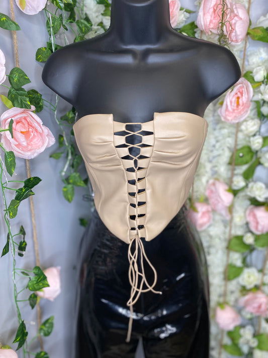 fashion women clothes fashion styles fashion trends Day party fit Day party fashion Afterparty fashion After party  fashion accessory women fashion Exclusive Styles 